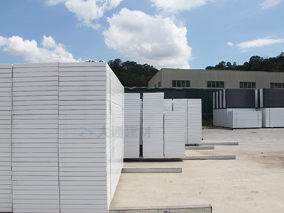 大通建材施工圍擋一般多少錢一米？批發(fā)有優(yōu)惠嗎？